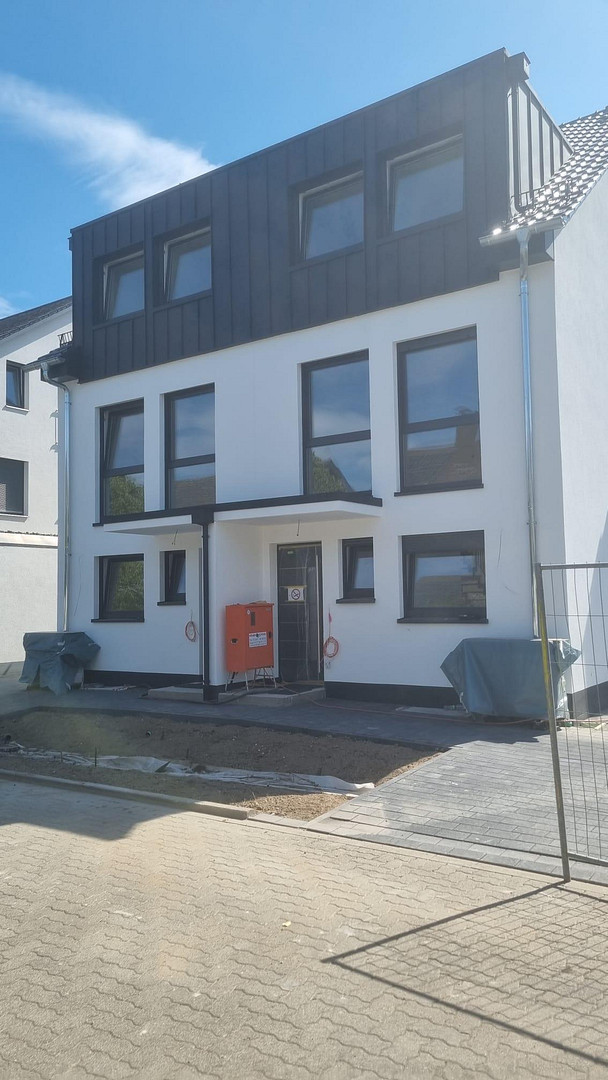 Property thumbnail 3