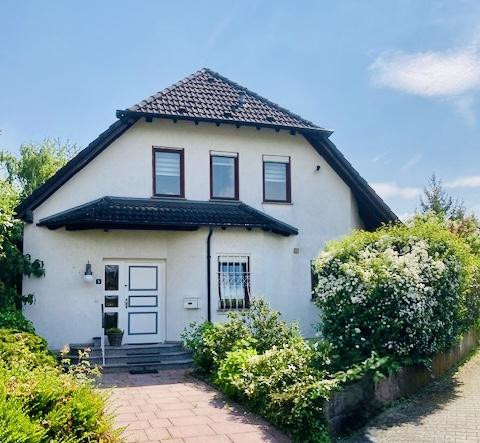 Einfamilienhaus in idyllischer Alleinlage am Ortsrand
