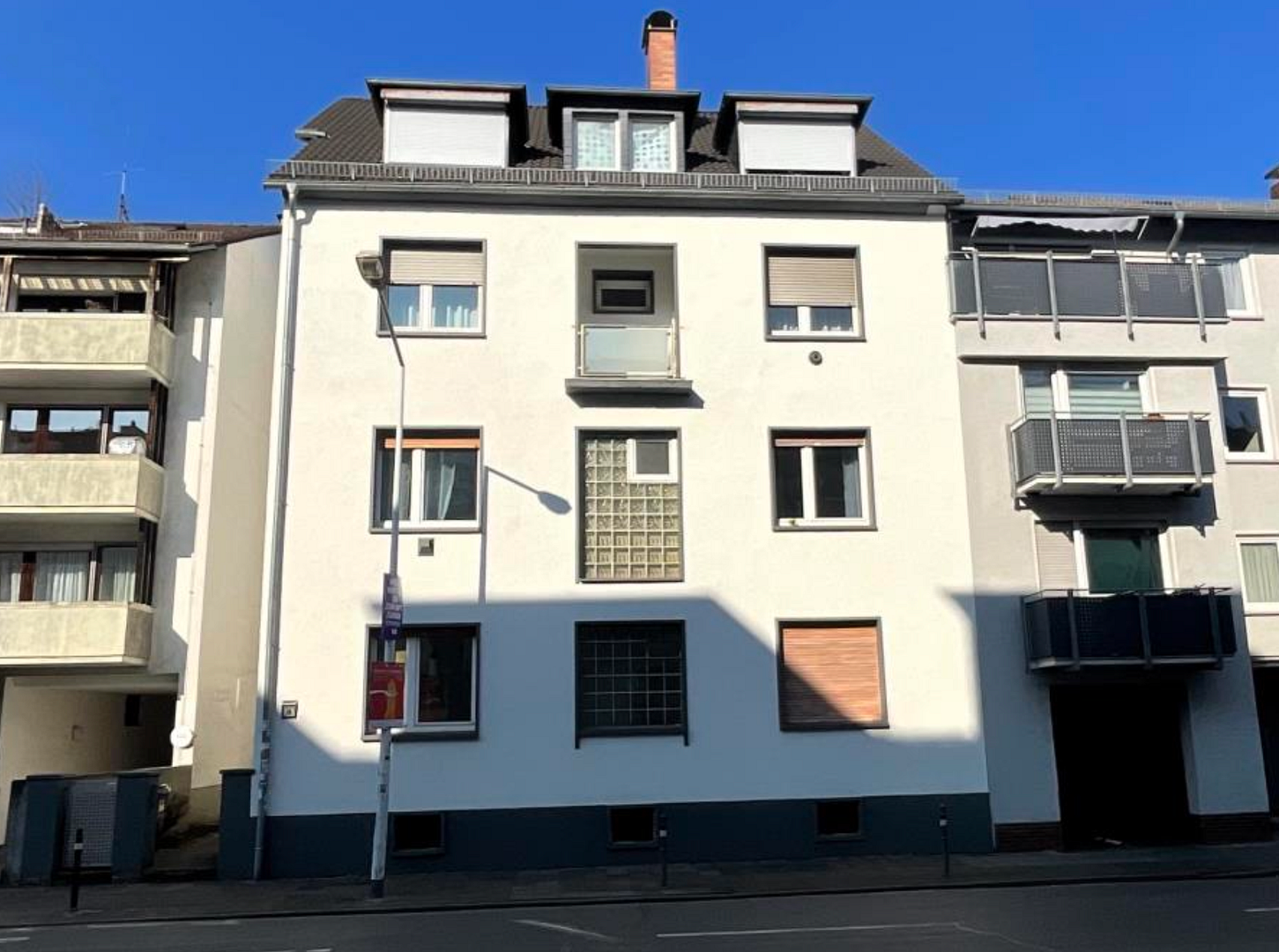 Schöne, komplett möblierte 2-Zimmer-Wohnung in der Innenstadt mit All-in-Miete