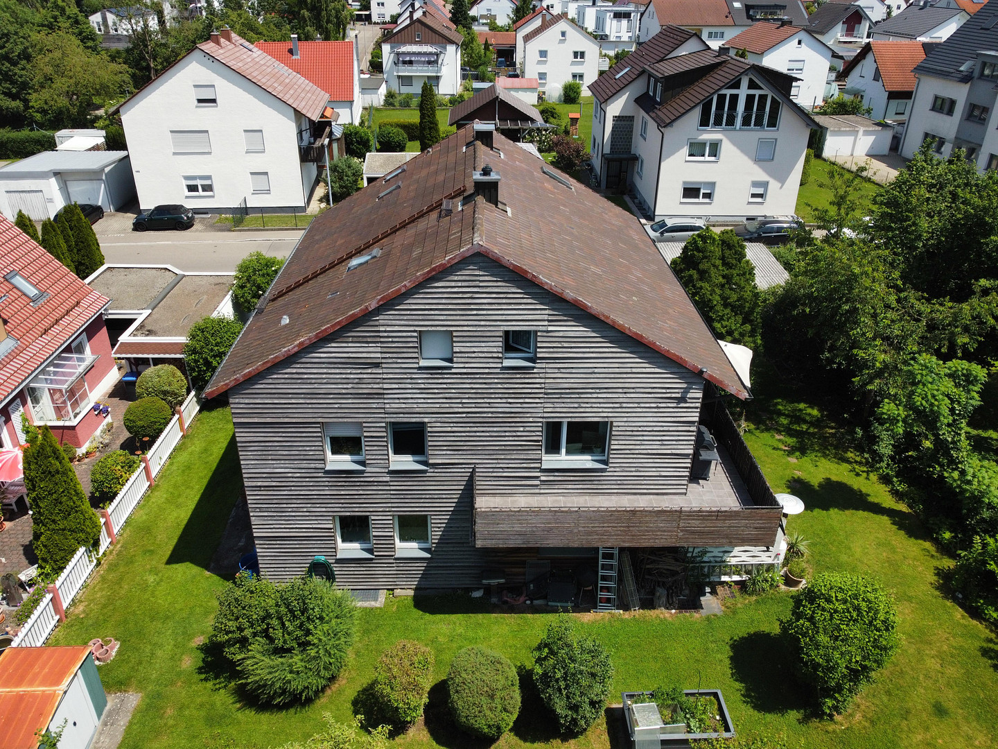 Property thumbnail 2