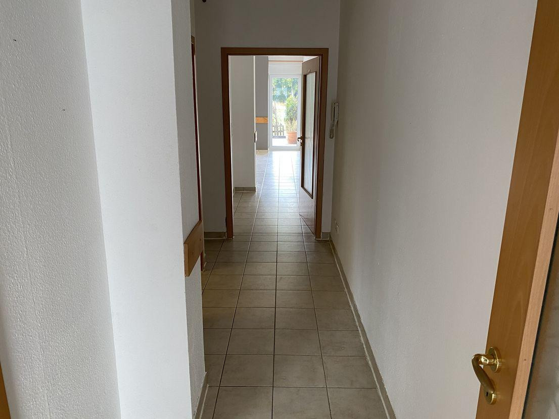 Großzügige, gepflegte 2 -Zimmer Wohnung mit großer Terrasse in Hofheim OT Wildsachsen – 65719 Hofheim(Wildsachsen) – Vorschaubild 7