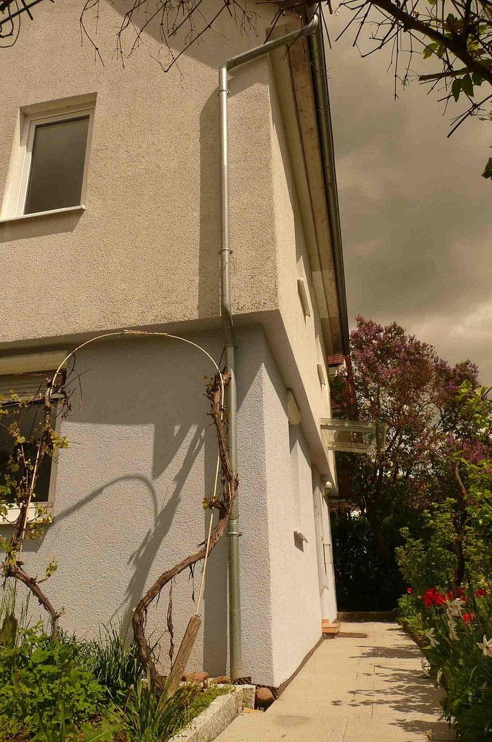Kleines Wohnhaus mit Garten