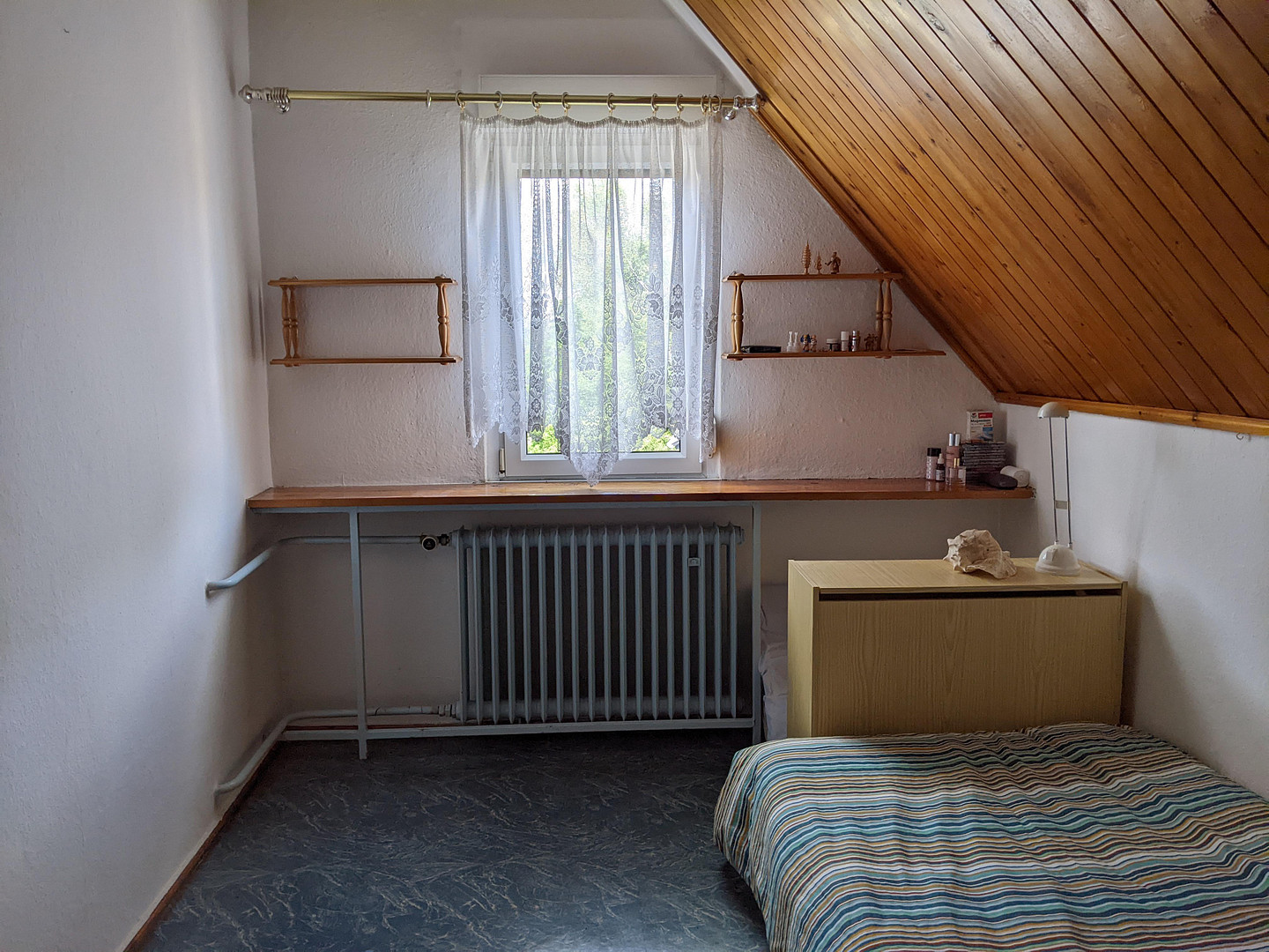 zentral gelegenes Haus im Grünen – Riesa – Vorschaubild 12