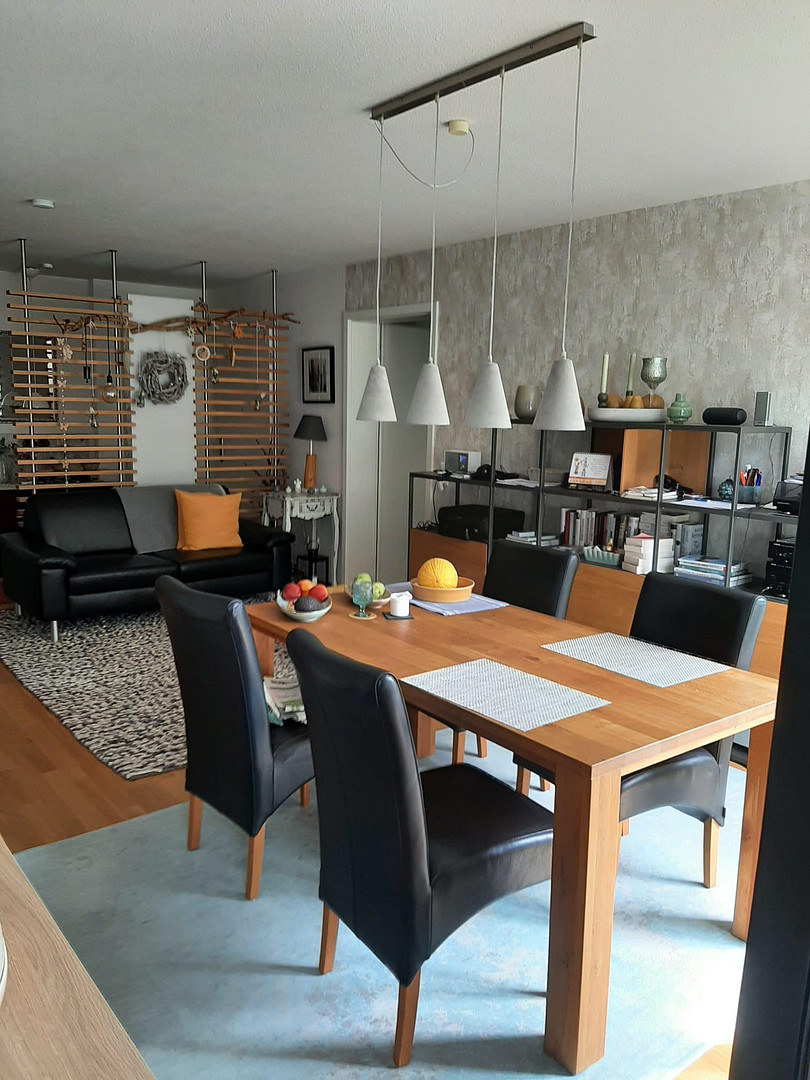 Nagold, helle, moderne 3-Zimmer-Wohnung mit Blick ins Grüne