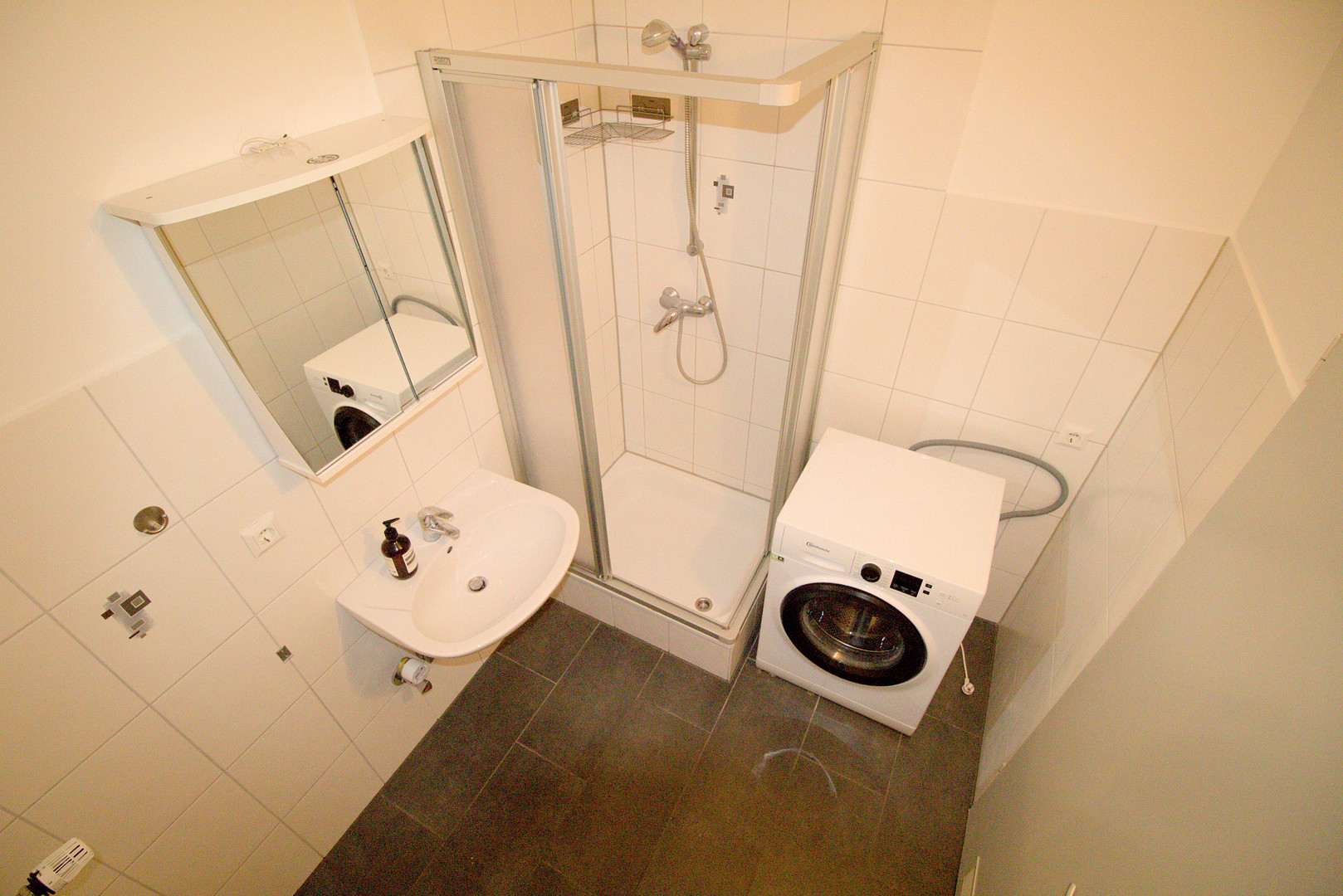 Property thumbnail 8