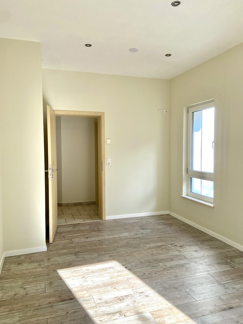 Einfamilienhaus mit großer Terrasse – bezugsfertig + guter Anbindung nach Berlin - S-Bahn fußläufig – Bernau bei Berlin – Vorschaubild 32