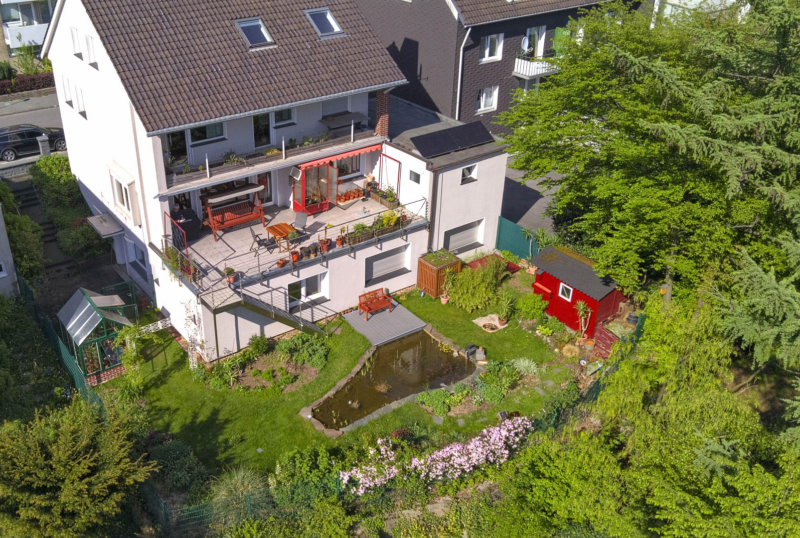 Hochwertiges Stadthaus/Mehrgenerationenhaus (Zentrum), Einliegerwohnung, schöner Garten (maklerfrei)
