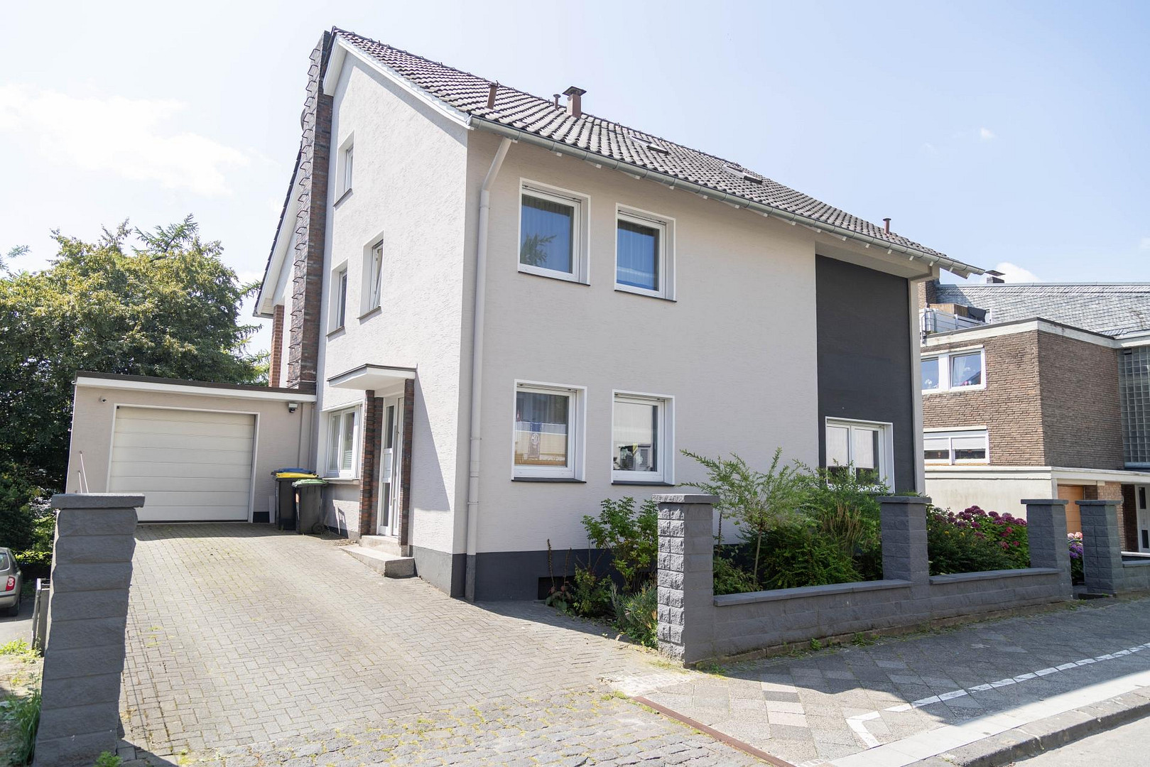 Hochwertiges Stadthaus/Mehrgenerationenhaus (Zentrum), Einliegerwohnung, schöner Garten (maklerfrei) – Remscheid – Vorschaubild 2