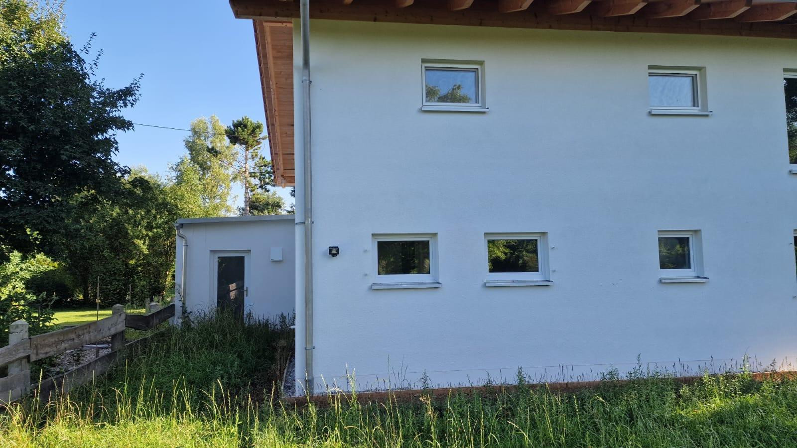 Neuwert. großzüg. Einfamilienhaus mit sep. Büro/Praxis/ELW, ruhige Lage bei Landsberg/L – prov.frei! – Am Lech 1  1/2, 86944 Unterdießen – Vorschaubild 3