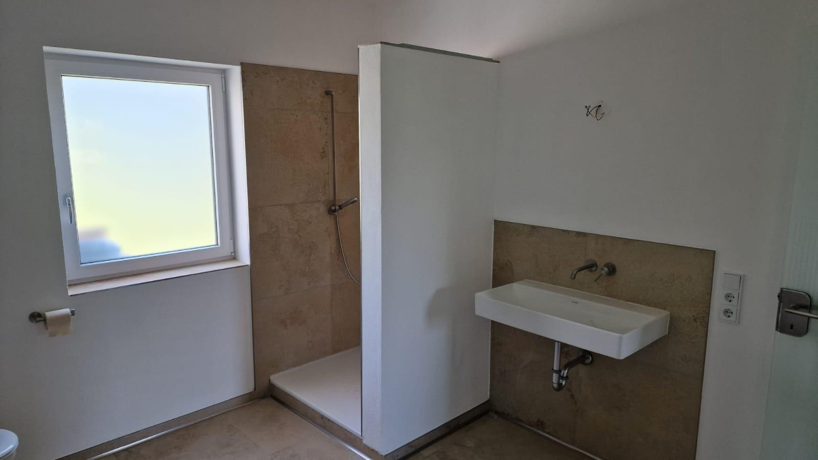 Neuwert. großzüg. Einfamilienhaus mit sep. Büro/Praxis/ELW, ruhige Lage bei Landsberg/L – prov.frei! – Am Lech 1  1/2, 86944 Unterdießen – Vorschaubild 27