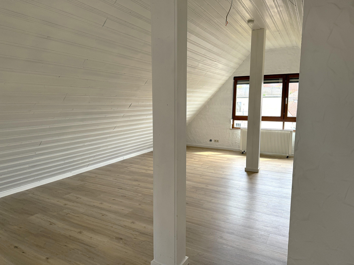 Charmantes 1-Zimmer-Apartment mit Einbauküche im Herzen der Öhringer Altstadt – Schafgasse 9, 74613 Öhringen – Vorschaubild 2