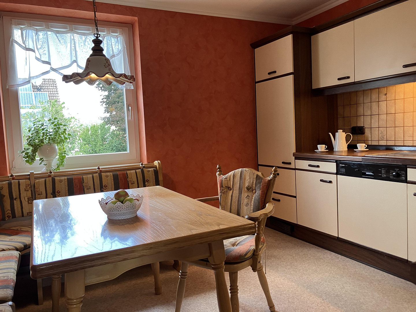 Platzwunder in Aerzen: EFH mit großer Garage, Garten & Ausbaupotenzial – Aerzen – Vorschaubild 5