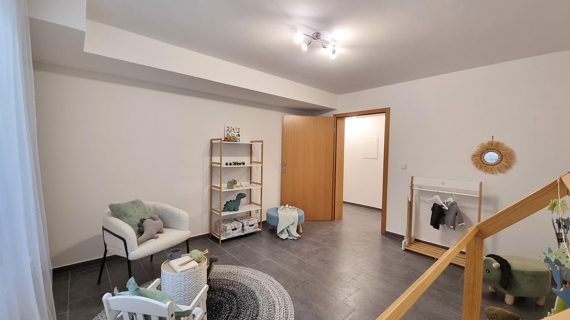 Schöner Bungalow als Ein- oder Zweifamilienhaus  -PROVISIONSFREI- – Ulmenweg 1/1, 75417 Mühlacker – Vorschaubild 6