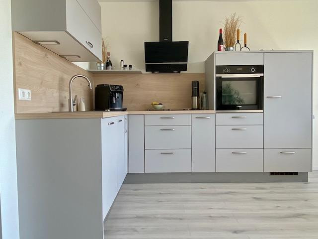 EINZIEHEN UND WOHLFÜHLEN... moderne 2-Zimmerwohnung in Bestlage – 23570 Lübeck-Travemünde(Travemünde) – Vorschaubild 5