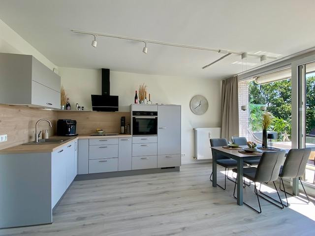 URLAUB ZU HAUSE... moderne 2-Zimmerwohnung in Bestlage – Achterdeck 4, 23570 Lübeck-Travemünde(Travemünde) – Vorschaubild 6