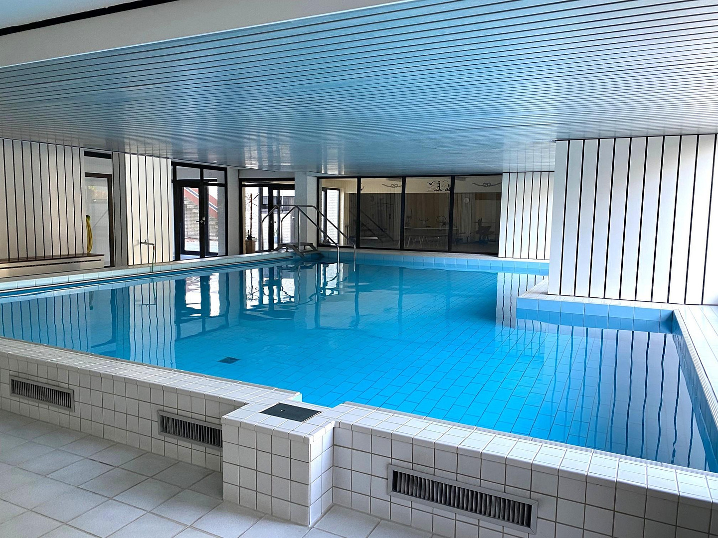 EINZIEHEN UND WOHLFÜHLEN... moderne 2-Zimmerwohnung in Bestlage – 23570 Lübeck-Travemünde(Travemünde) – Vorschaubild 17