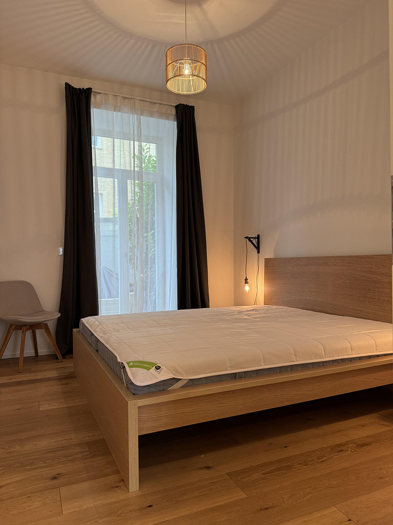 Modernes, zentrales Altbau-Loft - möbliert – München(Isarvorstadt) – Vorschaubild 8