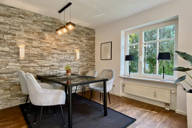 Top Möbliert / Fully furnished: Elegante 3-Zi-Gartenwohung, WLAN, Home Office, TG-Stellplatz – München(Trudering) – Vorschaubild 4