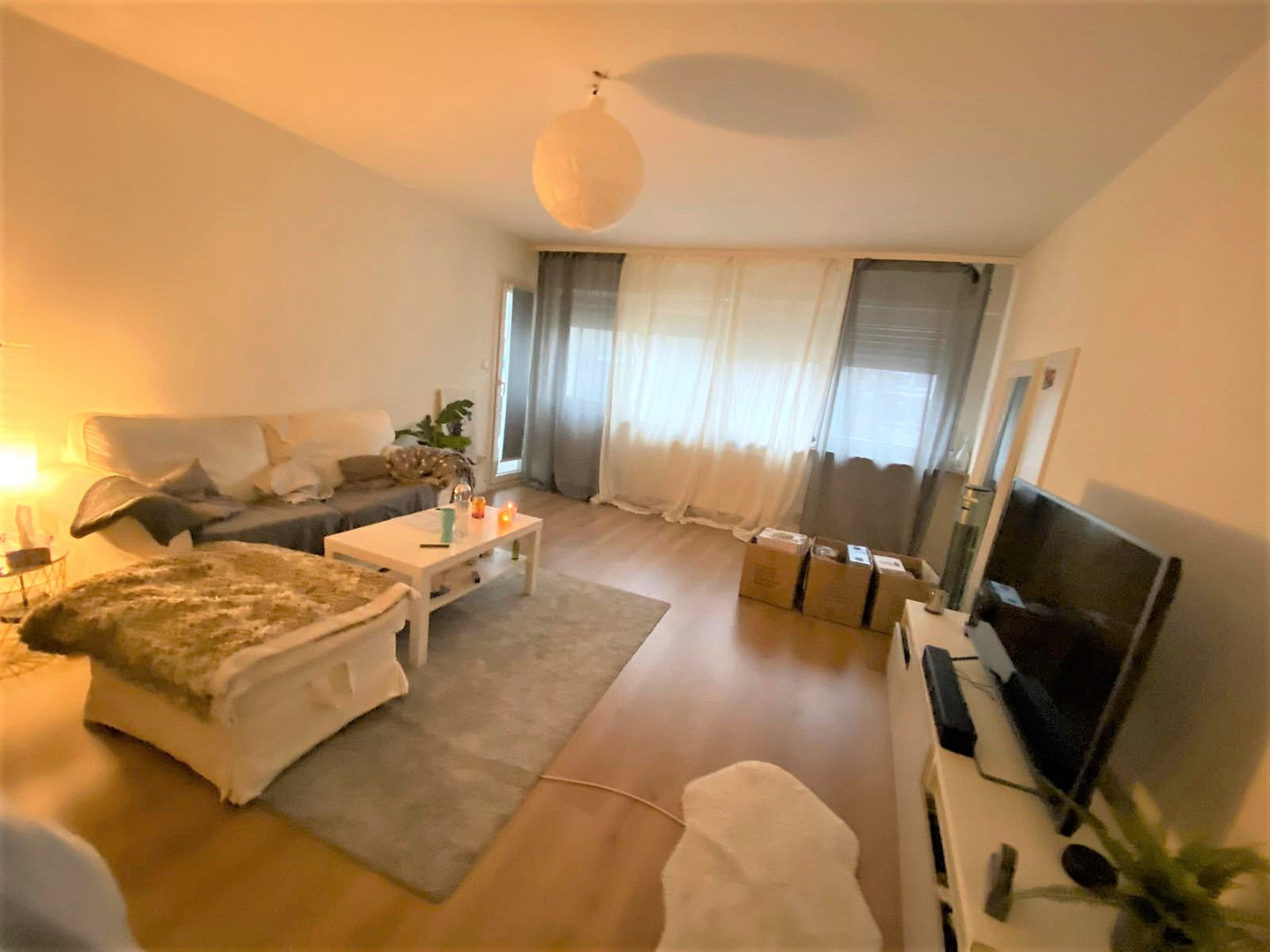 Stilvolle 2-Zimmer-Wohnung mit Balkon in Stuttgart am See *Provisionsfrei* – Arnoldstraße 34, 70378 Stuttgart(Mühlhausen) – Vorschaubild 2