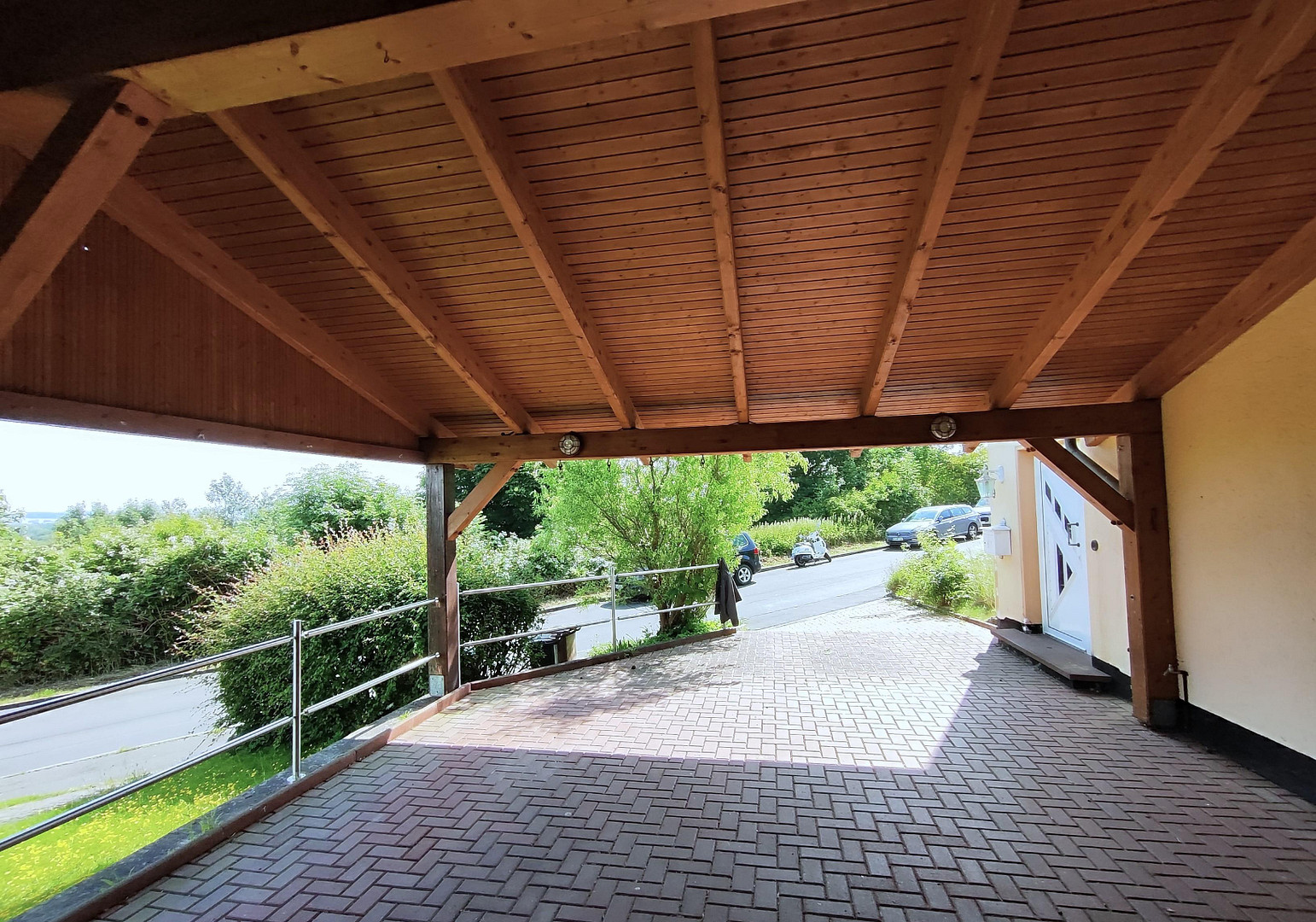 Property thumbnail 4