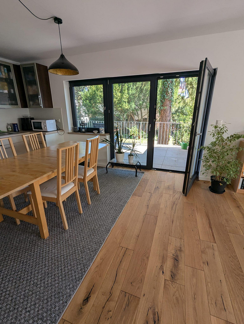 Exklusive 4-Zimmer-Wohnung in Frankfurt-Harheim +Garten+Küche! – 60437 Frankfurt(Harheim) – Vorschaubild 2