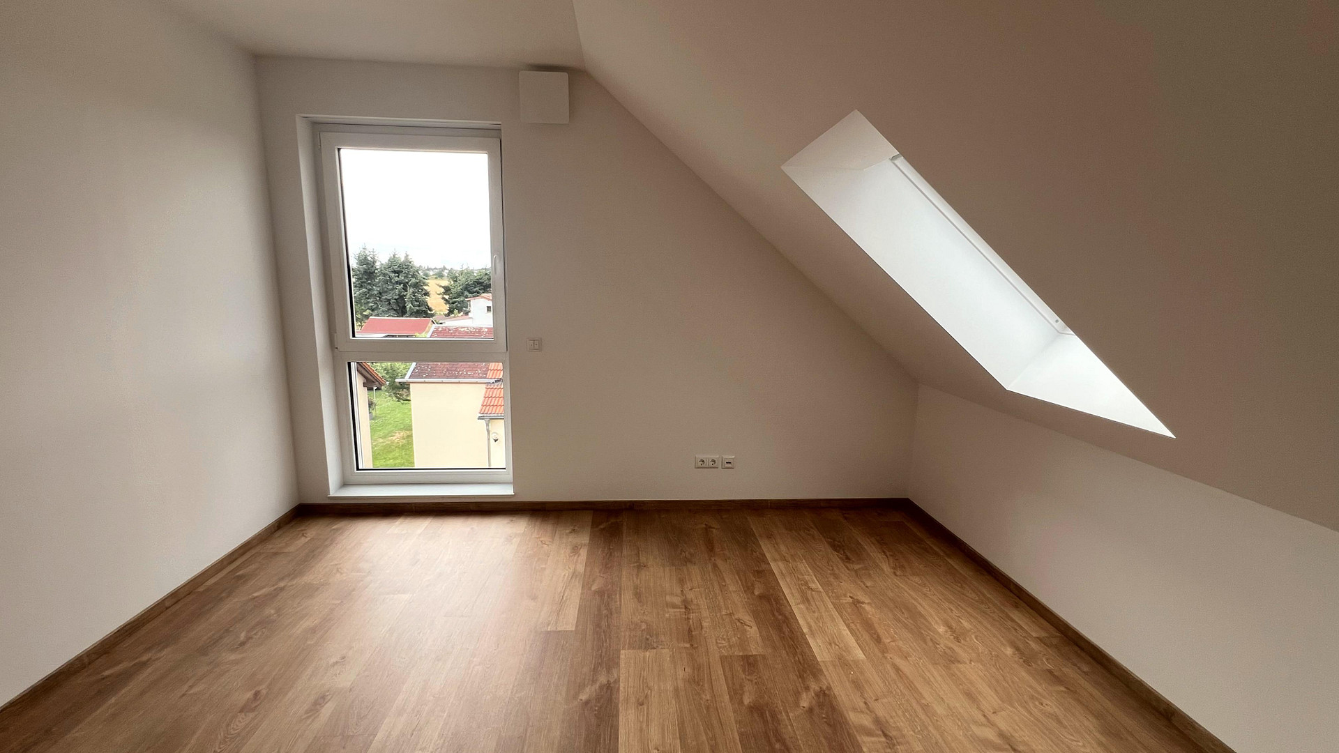 Ruhe mit Blick über Felder: Exklusives wohngesundes Plusenergie-Doppelhaus, S-Bahn fußläufig – An der Vogelweide 66, 4178 Leipzig(Rückmarsdorf) – Vorschaubild 20