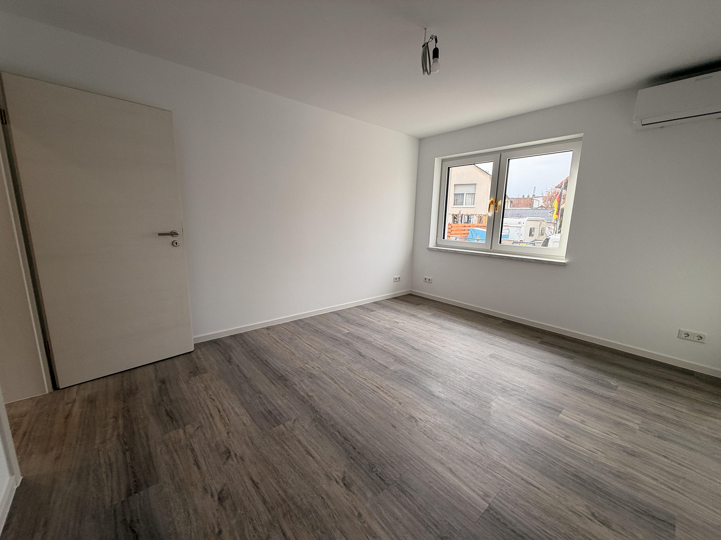 Doppelhaushälfte Erdgeschosswohnung kernsaniert mit Garten und Garage – Edith-Stein-Str. 27, 67354 Römerberg – Vorschaubild 7