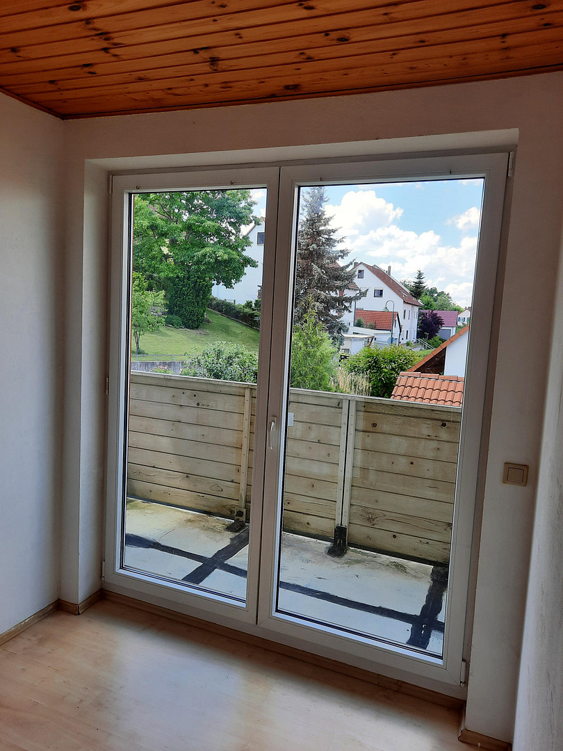 DHH, 3-Zm Whg mit Galerie, Kaminofen, EBK, Balkonen, Terrasse, Garten und beheiztem Wintergarten – 91452 Wilhermsdorf – Vorschaubild 16