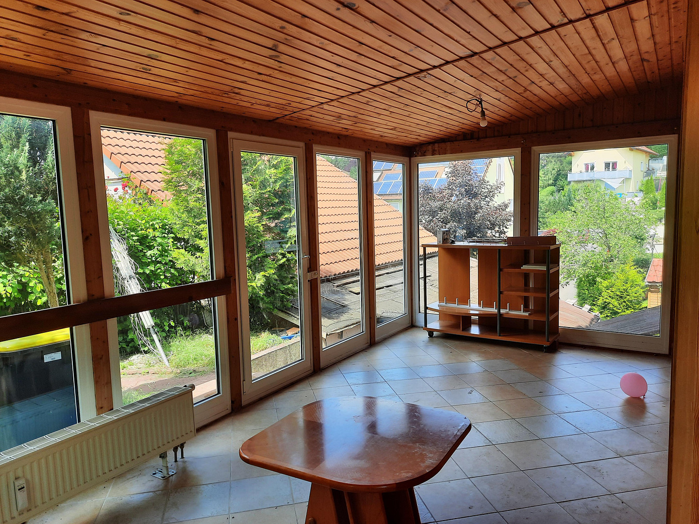 DHH, 3-Zm Whg mit Galerie, Kaminofen, EBK, Balkonen, Terrasse, Garten und beheiztem Wintergarten – 91452 Wilhermsdorf – Vorschaubild 24