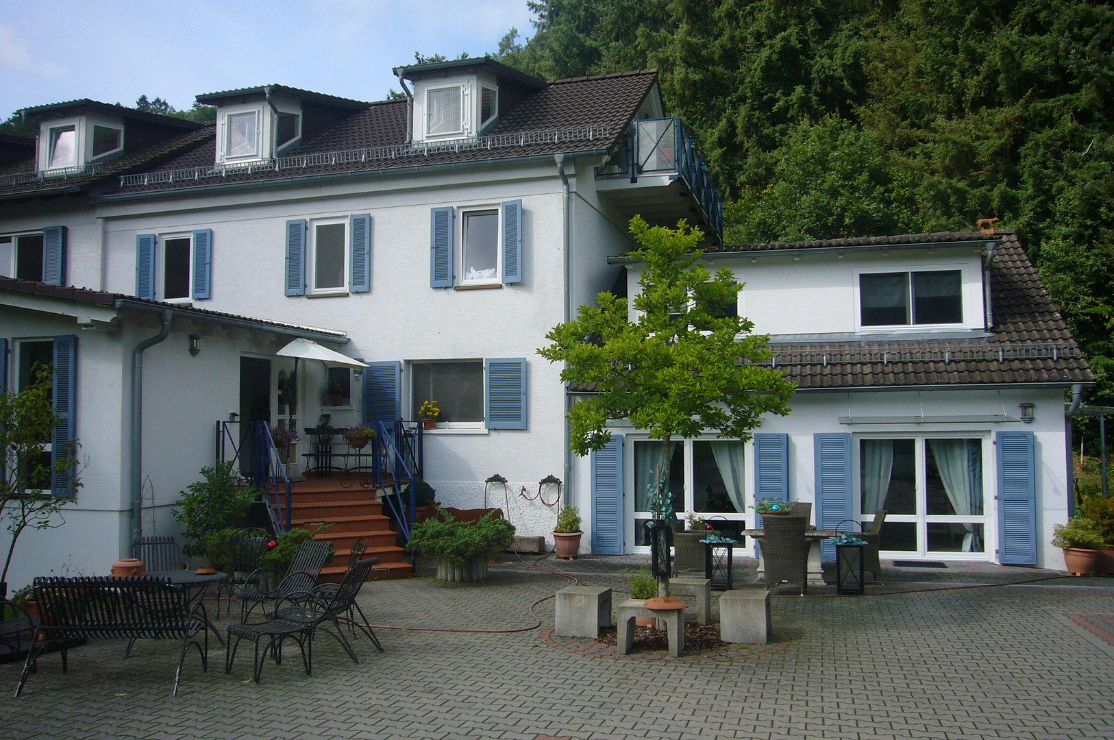 Vielseitig nutzbares Wohnhaus – Oberzent / Beerfelden(Steingrund) – Vorschaubild 2