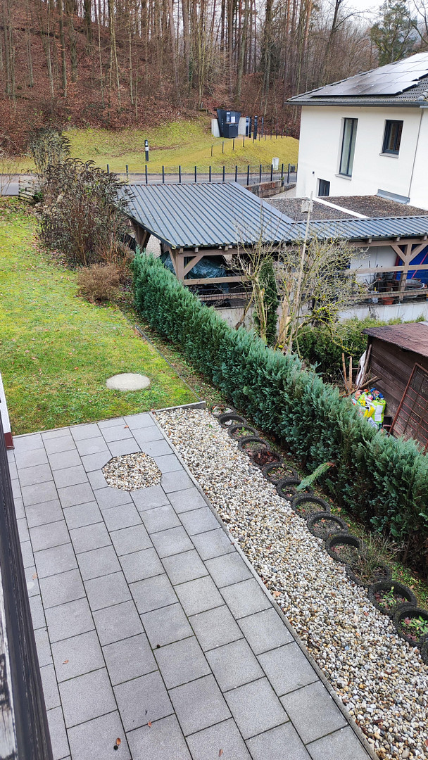 Sonnige Aussichtslage mit Weitblick – Reiheneckhaus mit Galerie, Studio und großem Garten in Happurg – Südring 33, 91230 Happurg – Vorschaubild 44
