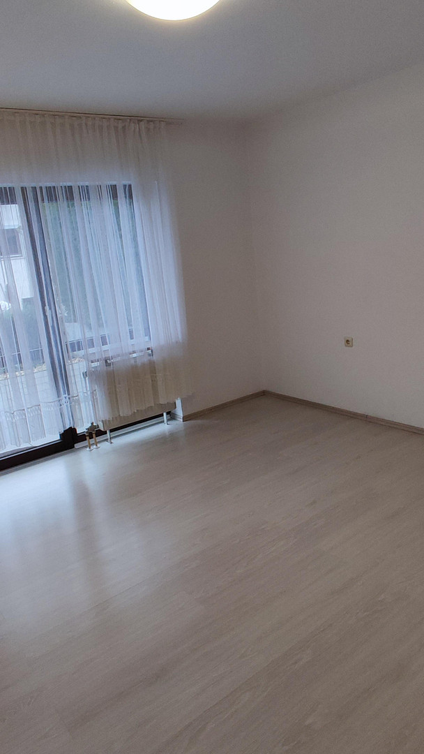 Sonnige Aussichtslage mit Weitblick – Reiheneckhaus mit Galerie, Studio und großem Garten in Happurg – Südring 33, 91230 Happurg – Vorschaubild 29