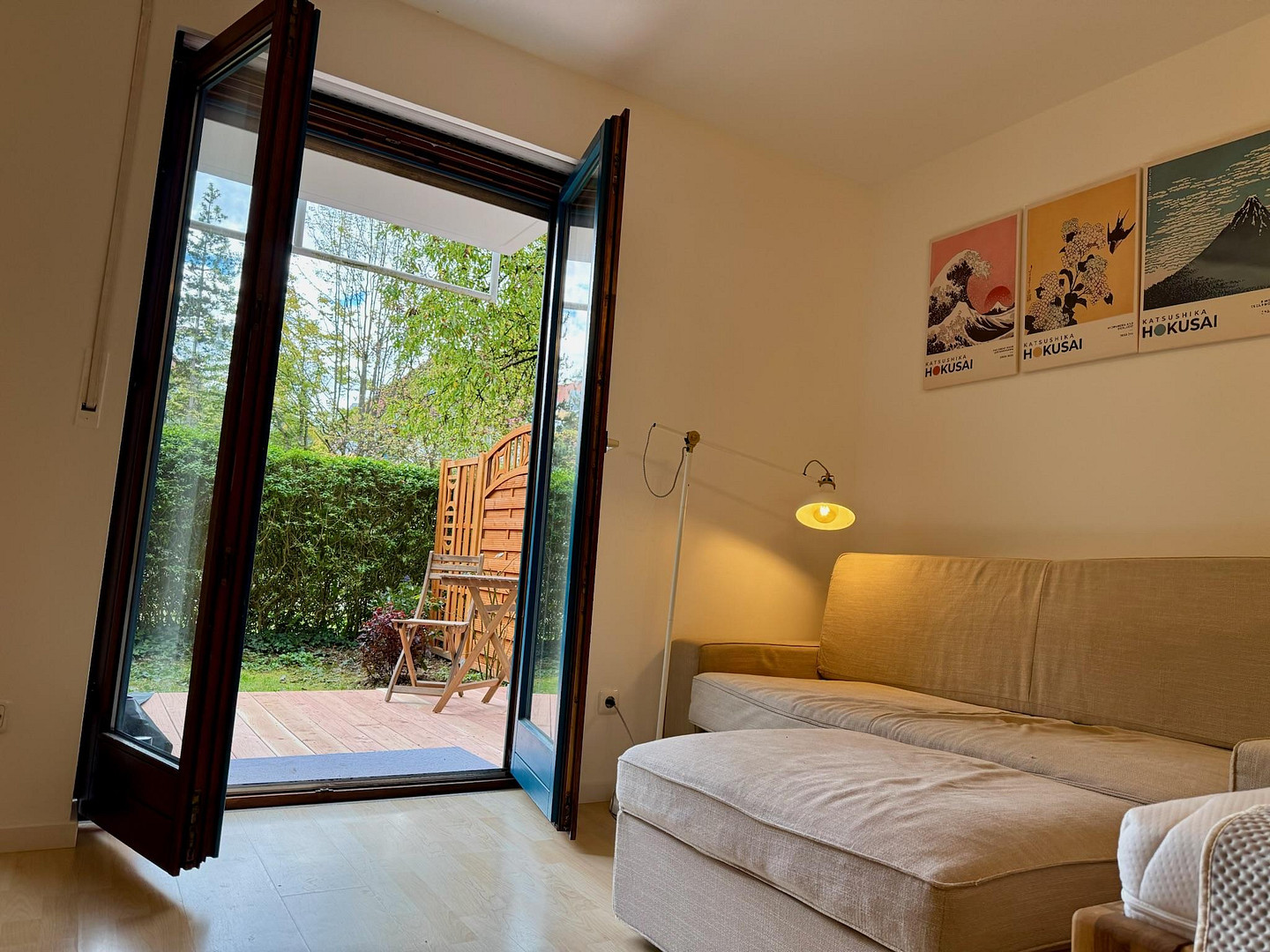 1-Zi.-Wohnung Univiertel Augsburg, TG-Stellplatz, Garten, möbliert, inkl. NK & Internet – Professor-Messerschmitt-Str. 17, 86159 Augsburg(Universitätsviertel) – Vorschaubild 2
