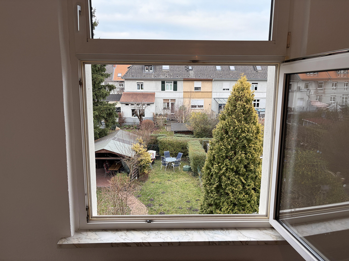 Frisch renovierte Wohnung im Zweifamilienhaus mit Garten direkt an der Regattabahn in DU-Wedau – Rüsternstr 9, 47279 Duisburg(Wedau) – Vorschaubild 9