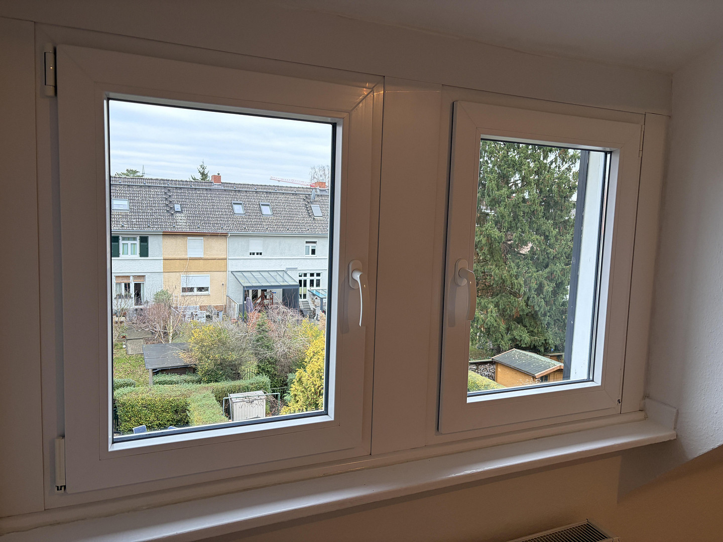 Frisch renovierte Wohnung im Zweifamilienhaus mit Garten direkt an der Regattabahn in DU-Wedau – Rüsternstr 9, 47279 Duisburg(Wedau) – Vorschaubild 19