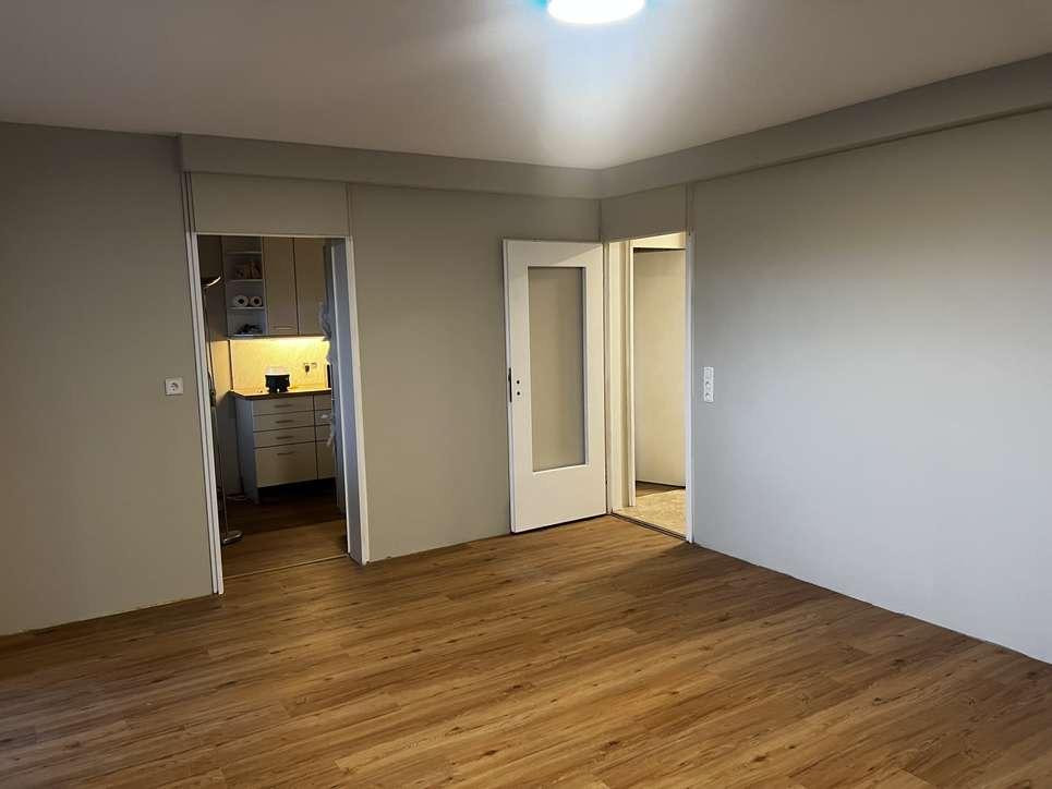 Herrenbach-Spickel: gut geschnittene 3 Zimmer-Wohnung mit Fernblick in­ guter Lage. Provisionsfrei! – Augsburg(Spickel-Herrenbach) – Vorschaubild 20