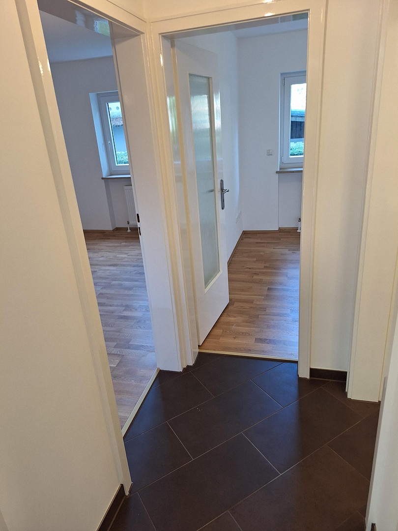 Hochwertig komplettsanierte 3-Zi. Erdgeschossterrassenwohnung in München, Fürstenried, am Waldrand – Kemptener Straße 54, 81475 München(Forstenried) – Vorschaubild 13