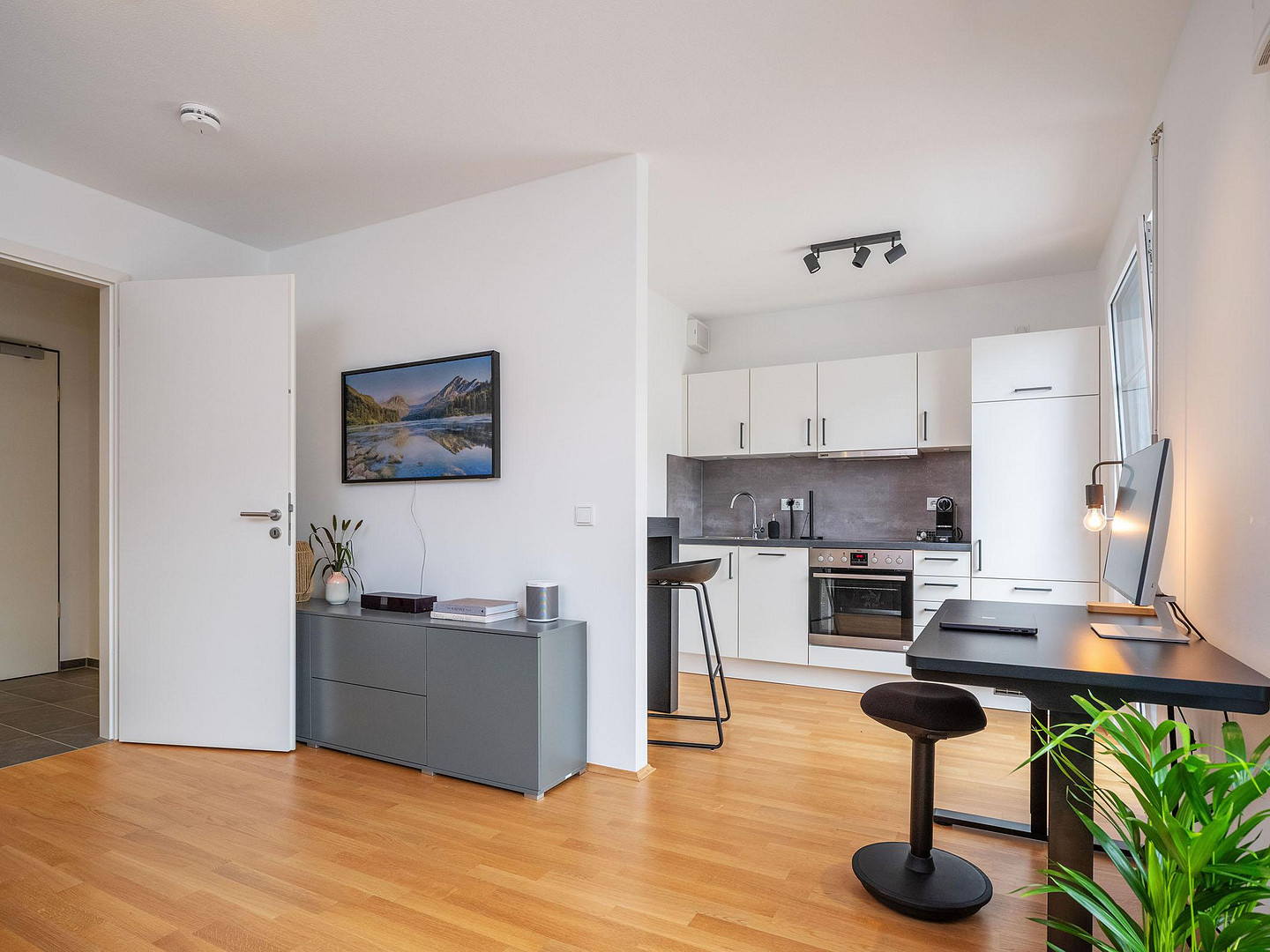 Business Apartment hochwertig möbliert mit Dachterrasse all inkl. – Tölzer Str 5, 81379 München - Obersendling(Sendling) – Vorschaubild 6