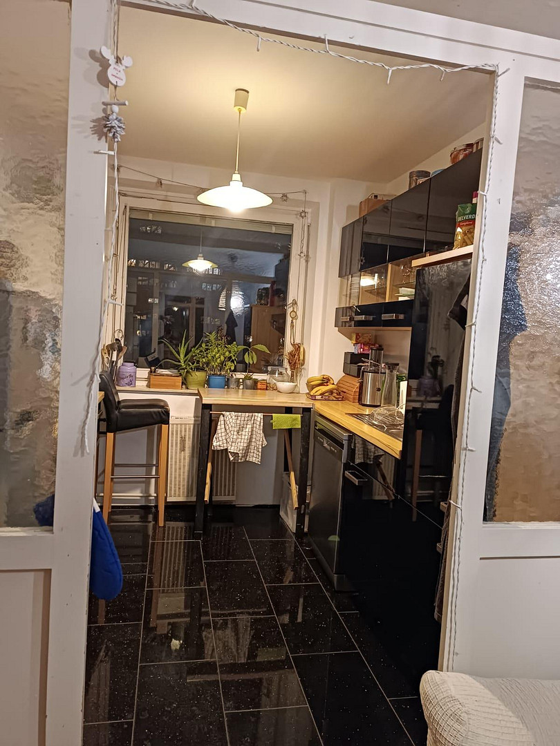 möbliertes 11m²-Zimmer in heller 93m²-Damen-WG in Freiburg ab 01.10.2026 frei! ✨ – Laufener Straße 13, 79114 Freiburg(Weingarten) – Vorschaubild 8