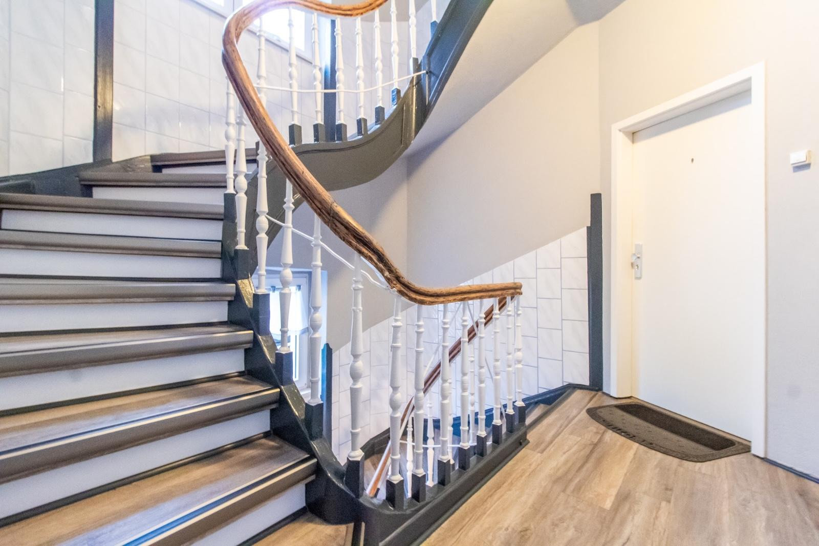 Traumhafte Maisonette mit Terrasse & Weitblick – Vollmöbliert & Hochwertig ausgestattet – Brunnenstr. 3, 58093 Hagen – Vorschaubild 14