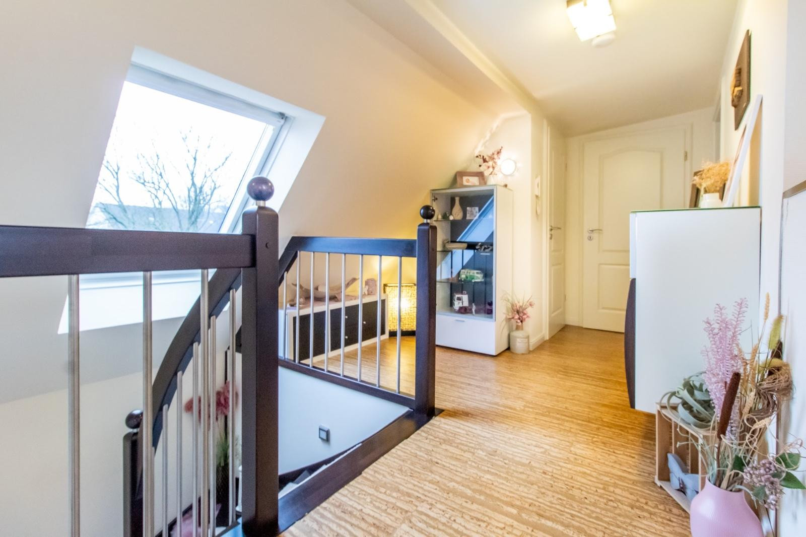 Traumhafte Maisonette mit Terrasse & Weitblick – Vollmöbliert & Hochwertig ausgestattet – Brunnenstr. 3, 58093 Hagen – Vorschaubild 4