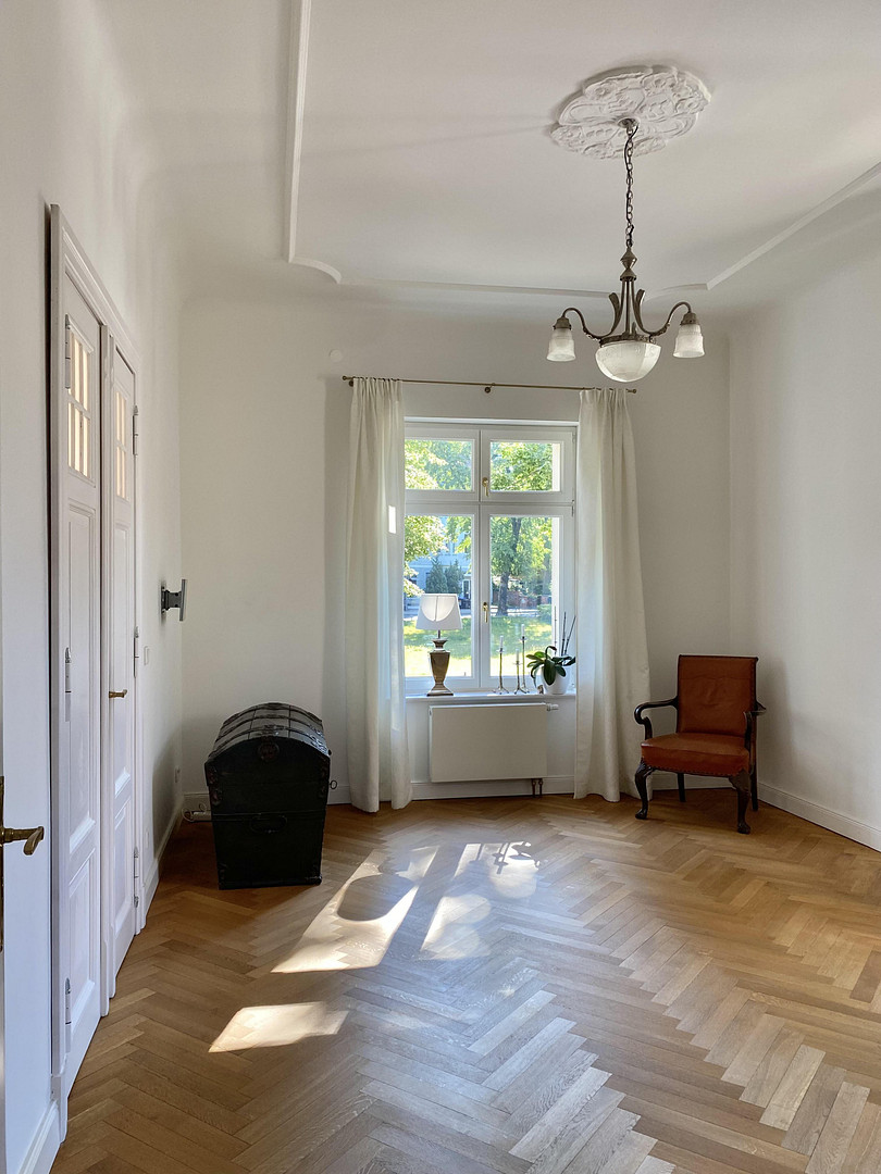 Villa in Berlin Kaulsdorf, energetisch saniert auf Park ähnlich gestaltetes großes Grundstück – Mädewalder Weg, 12621 Berlin(Kaulsdorf) – Vorschaubild 12