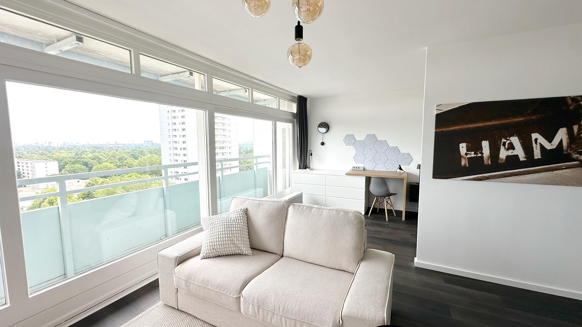 Exklusives City-Apartment mit kompletter Ausstattung – Hamburg(Osdorf) – Vorschaubild 4