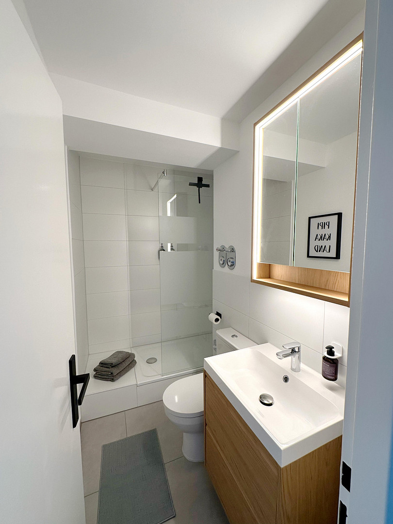 Exklusives City-Apartment mit kompletter Ausstattung – Hamburg(Osdorf) – Vorschaubild 8