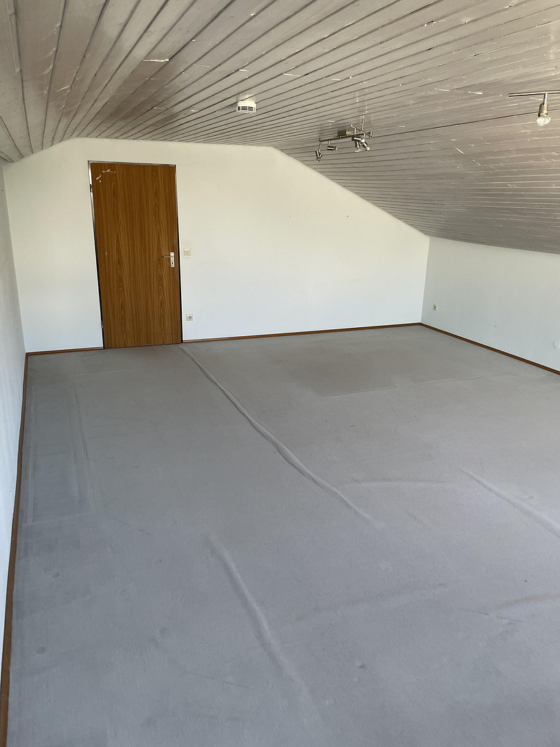 Großzügiges, helles Einfamilienhaus mit Einliegerwohnung, Massivbauweise, Sackgassenlage – Abstatt – Vorschaubild 34
