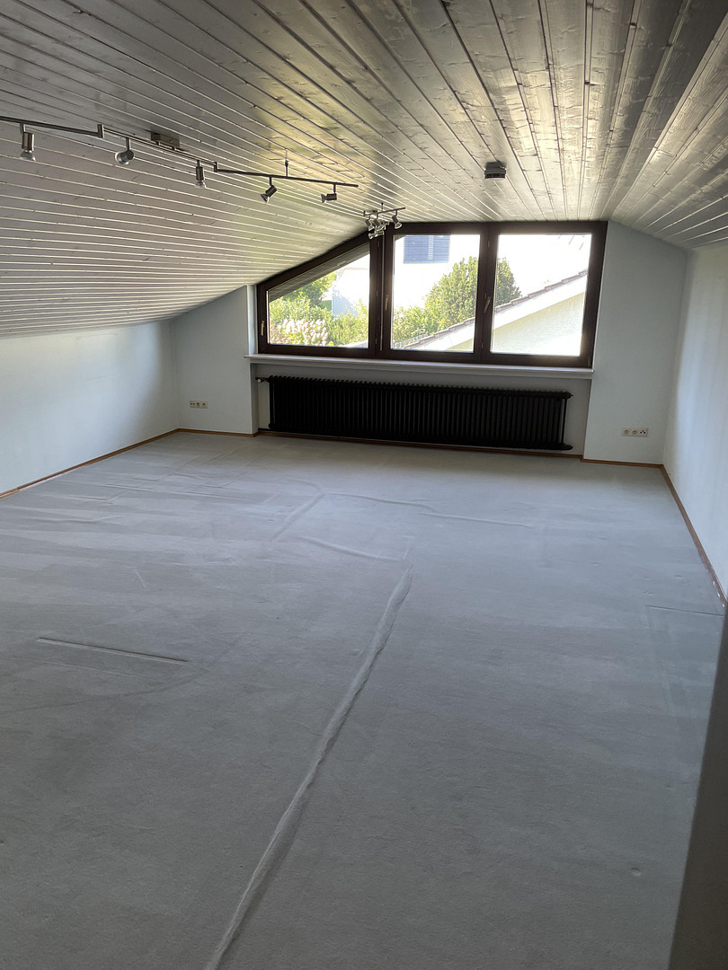 Großzügiges, helles Einfamilienhaus mit Einliegerwohnung, Massivbauweise, Sackgassenlage – Abstatt – Vorschaubild 33