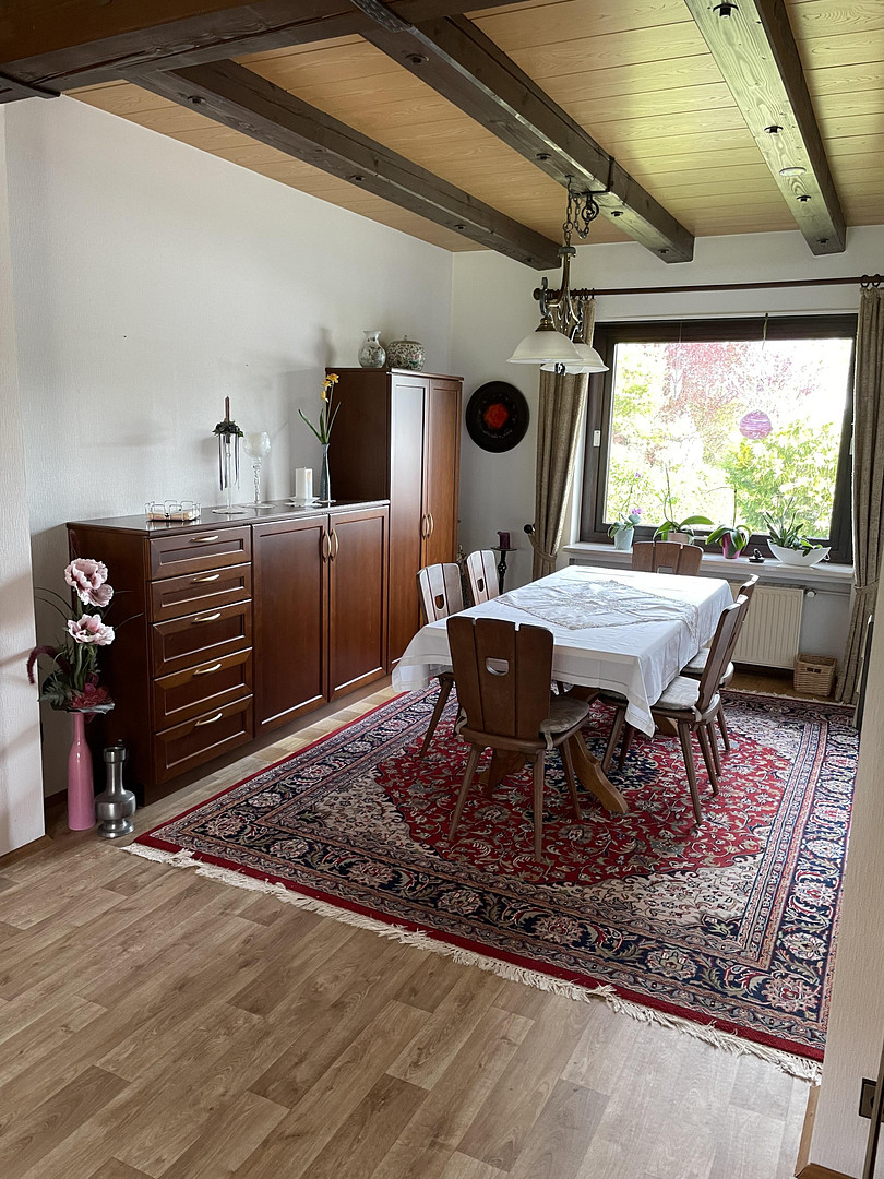 Großzügiges, helles Einfamilienhaus mit Einliegerwohnung, Massivbauweise, Sackgassenlage – Abstatt – Vorschaubild 19