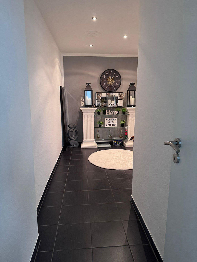 Property thumbnail 8