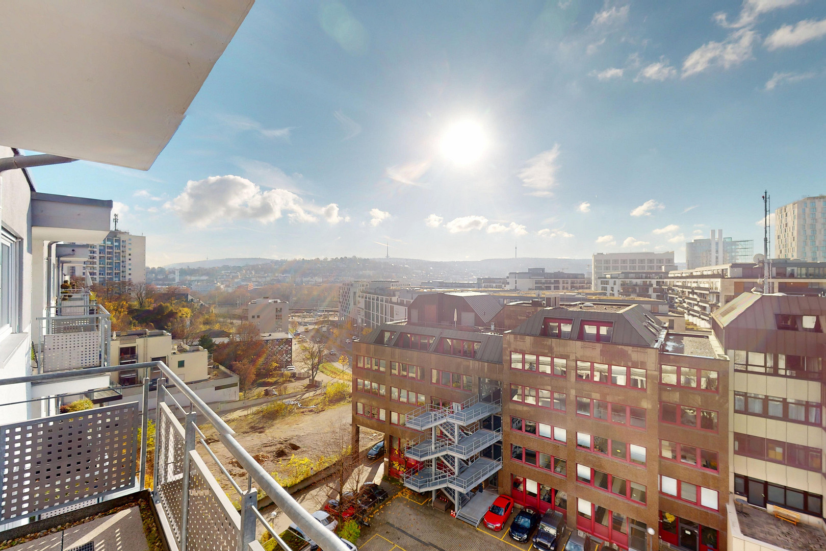 5.OG mit Fahrstuhl und unglaublichem Blick über die Stadt (provisionsfrei) – 70191 Stuttgart(Nord) – Vorschaubild 2