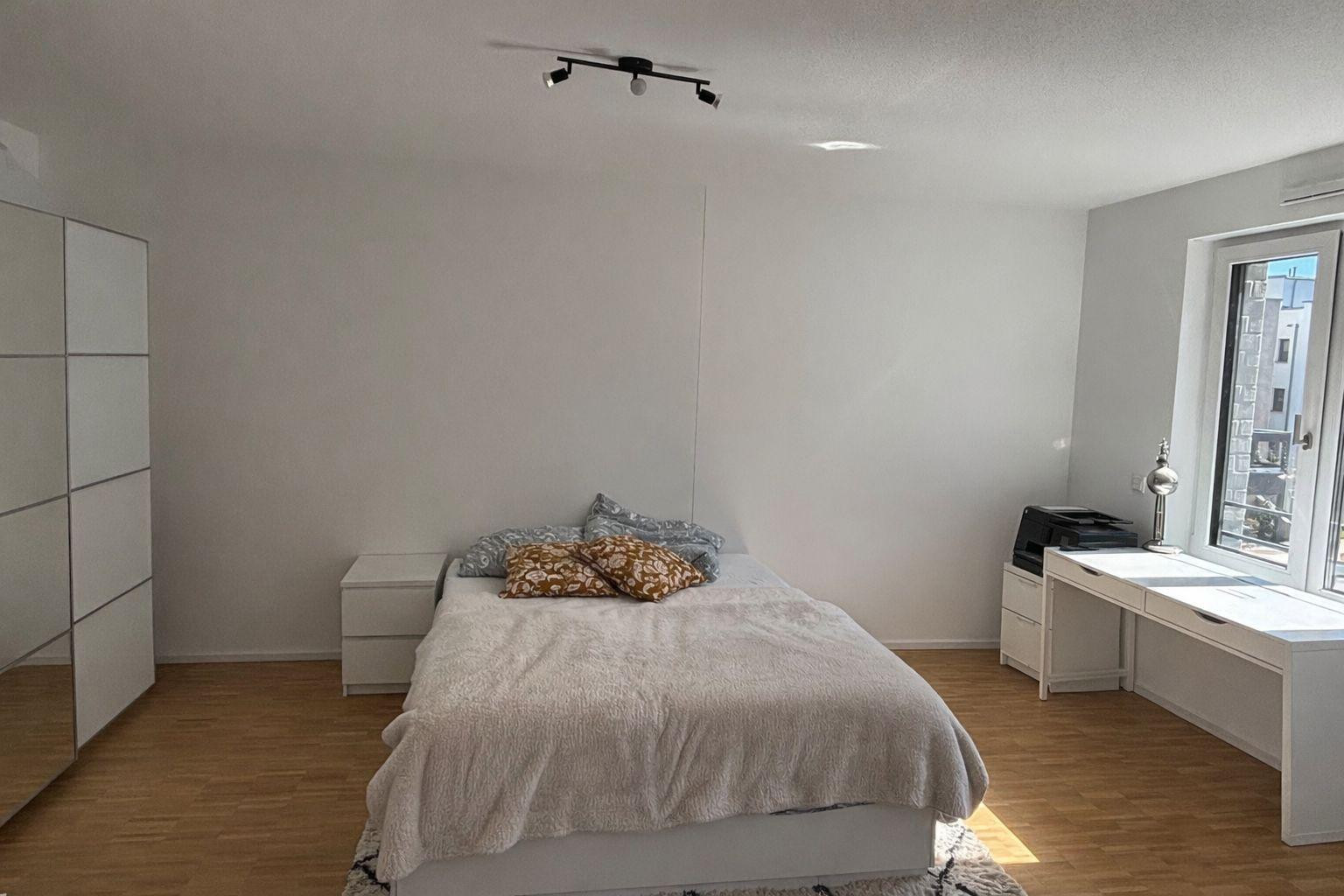 1-Zimmer Appartment mit Dachterrasse im wunderschönen Marina Quartier HC47 – Johanna-Dachs-Str. 34, 93055 Regensburg(Ostenviertel) – Vorschaubild 2